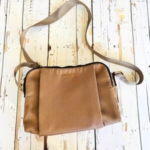 Ellen Tracy Purse